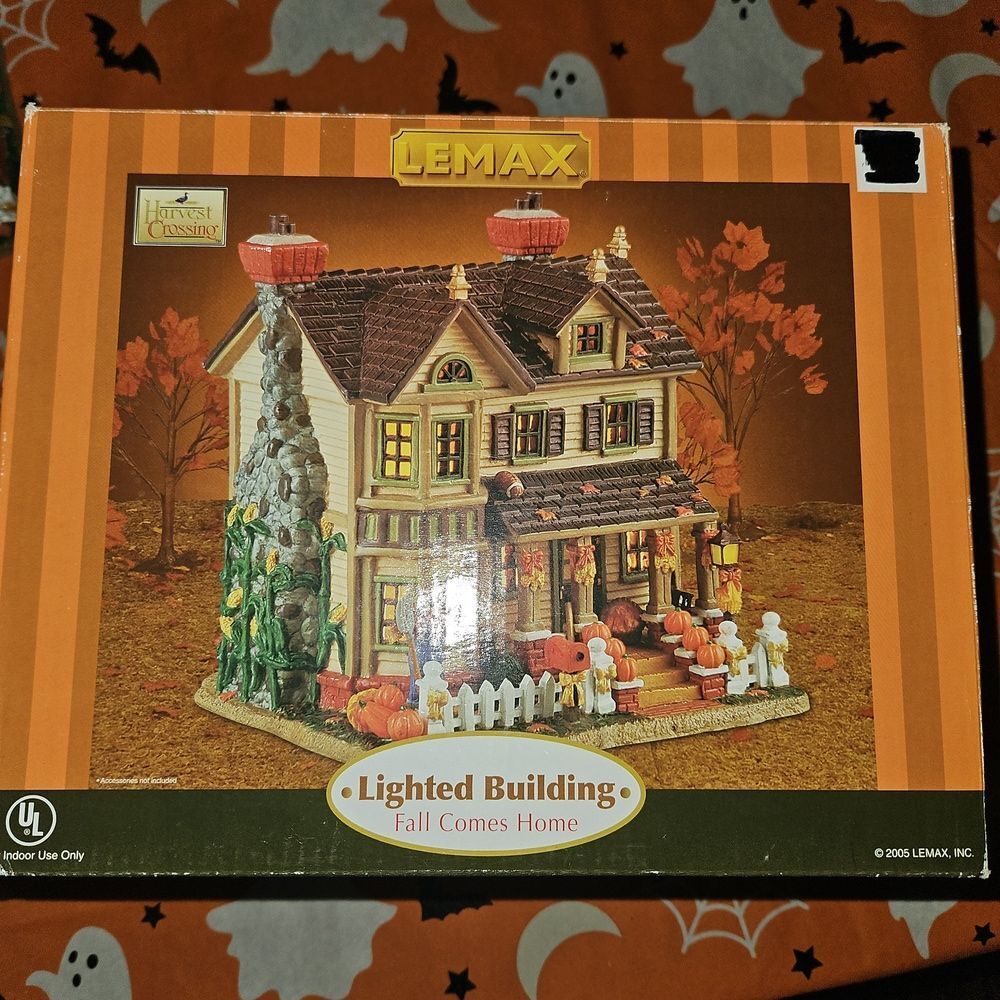 Lemax "Fall Comes Home" Harvest Crossing Lighted Building - Picture 3 of 7